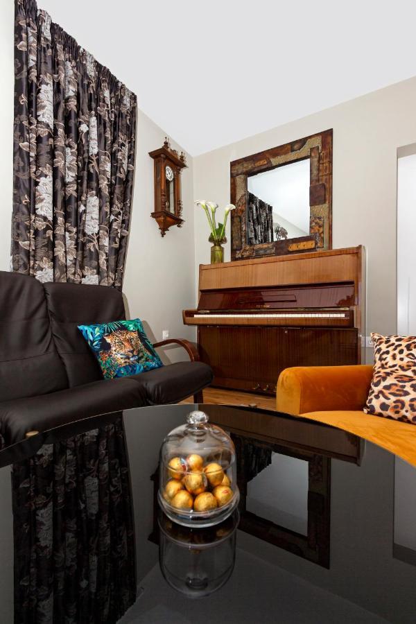 Ines Apartments โอครีด ภายนอก รูปภาพ