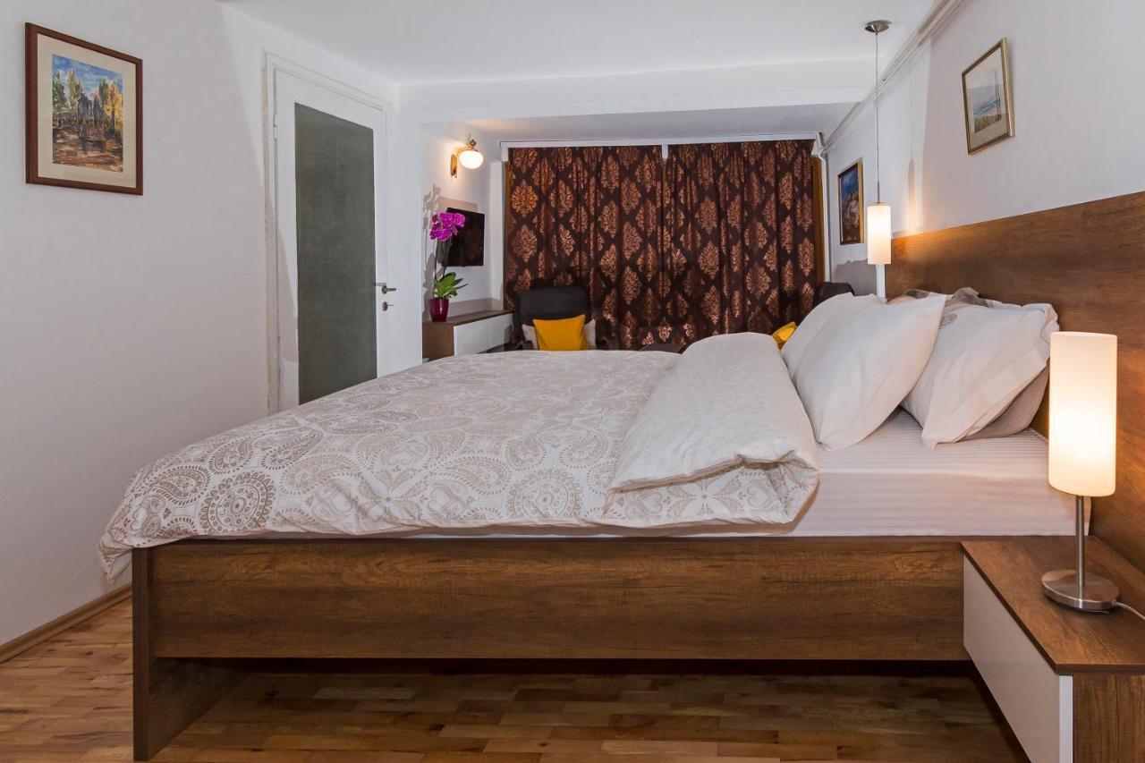 Ines Apartments โอครีด ภายนอก รูปภาพ